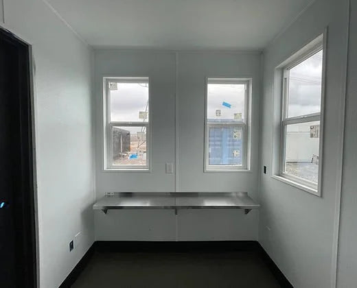 Containerbar ausgestattet mit 40 Fuß